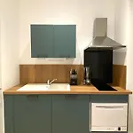 Apartament Comedy: Heart Of Town Facing The Na Region Poitiers