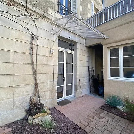 Comedy: Heart Of Town Facing The Na Region Poitiers