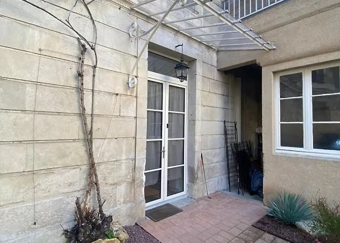 Comedy: Heart Of Town Facing The Na Region Poitiers